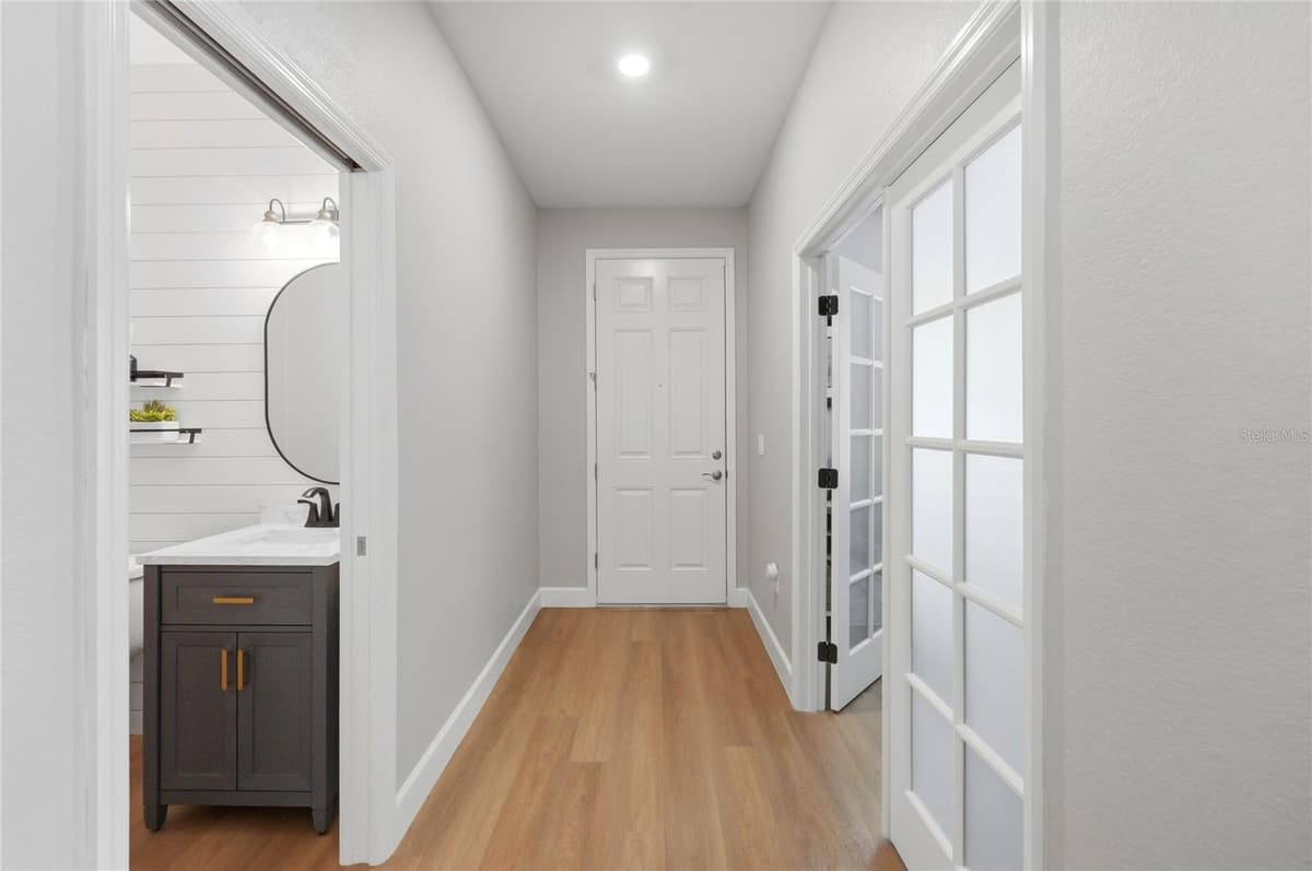 1185 SANDPIPER LOOP — photo 9 of 87