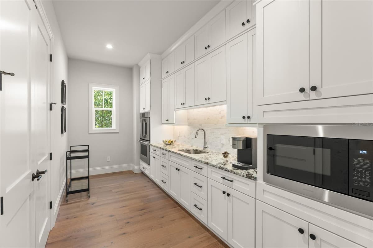 15217 FARM STAND COURT — photo 12 of 56