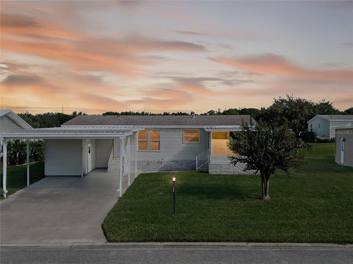 4025 MYRTLE OAK COURT — photo 1 of 38