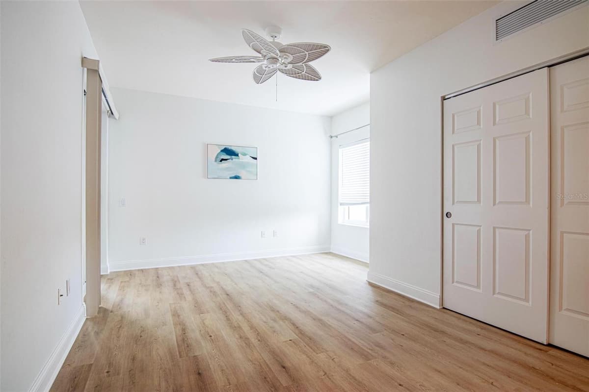 2743 1ST STREET — photo 19 of 53