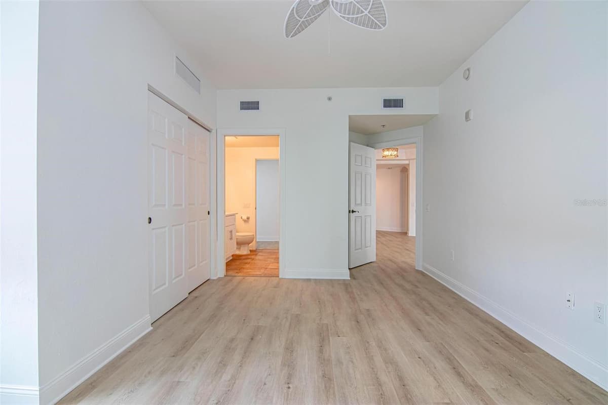 2743 1ST STREET — photo 21 of 53