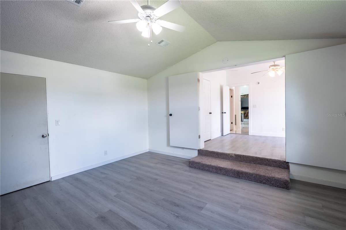 88 CULBREATH ROAD — photo 17 of 67