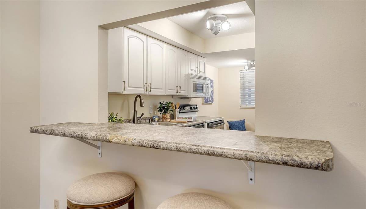 3700 OSPREY AVENUE — photo 10 of 27