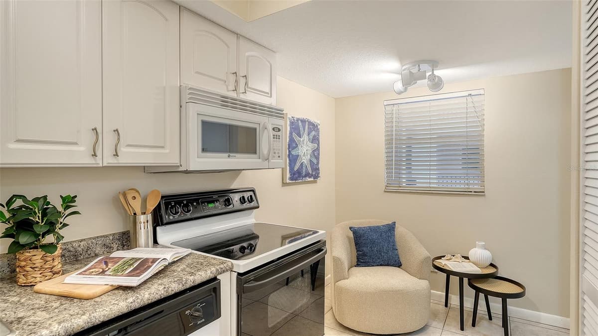 3700 OSPREY AVENUE — photo 12 of 27