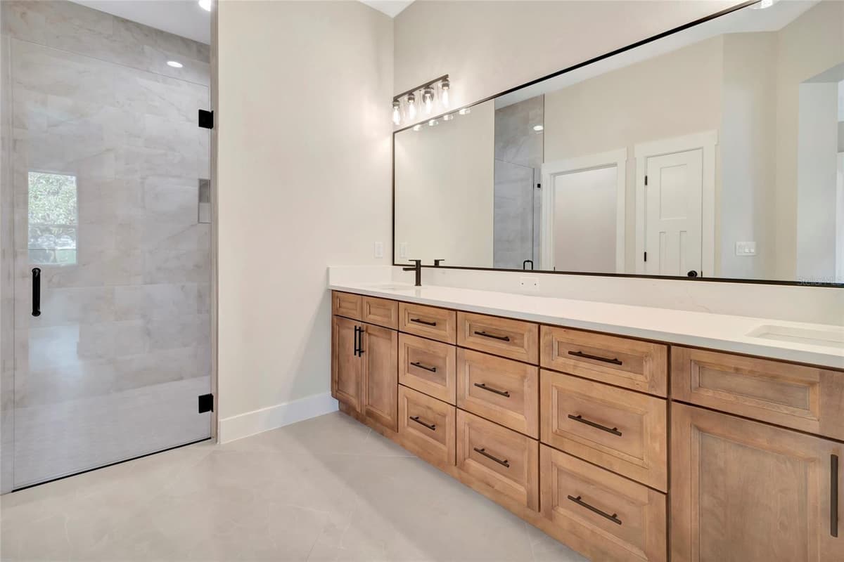 17605 NINTH STREET — photo 19 of 47