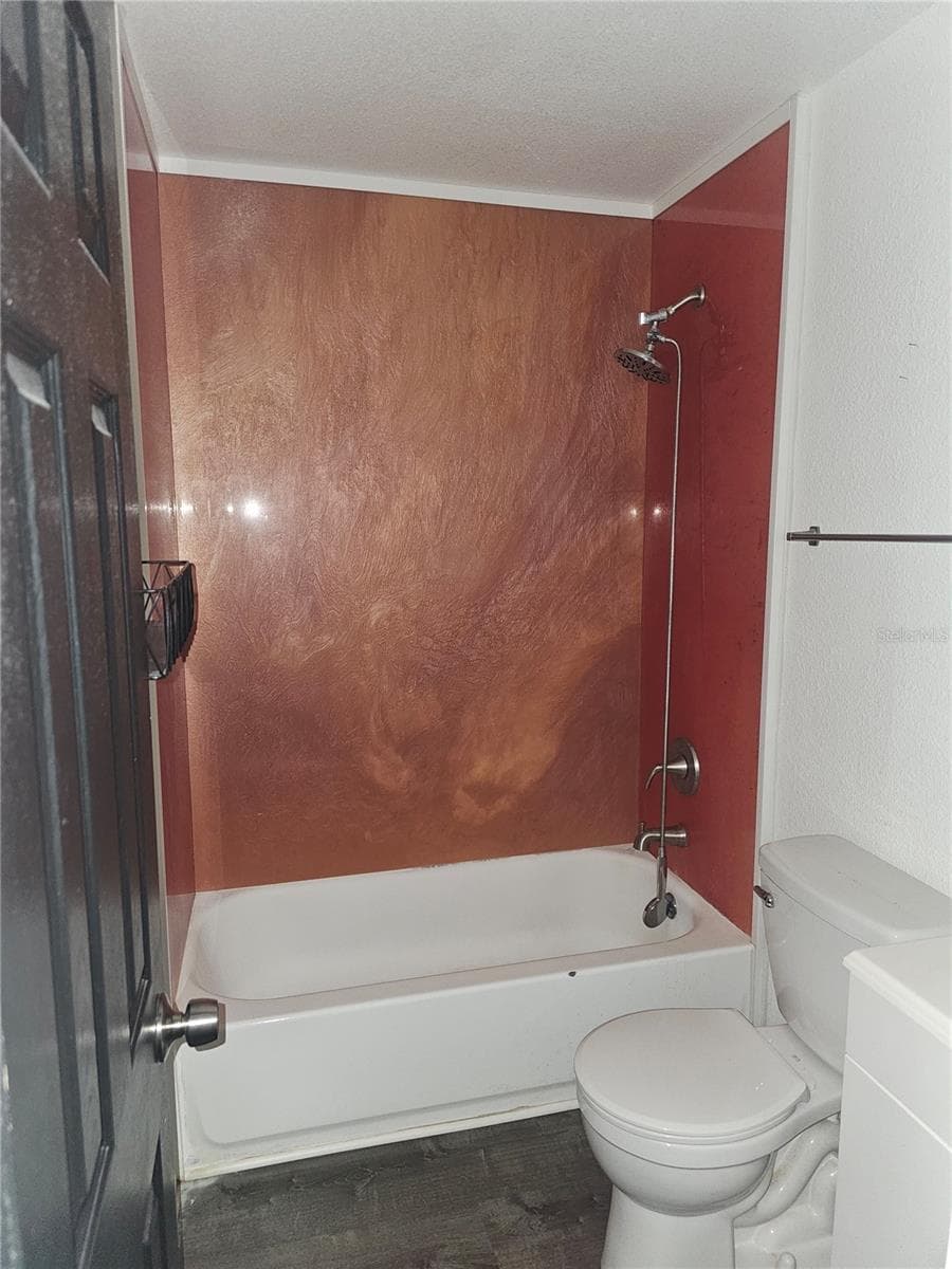 1167 MEMORIAL DRIVE — photo 6 of 8