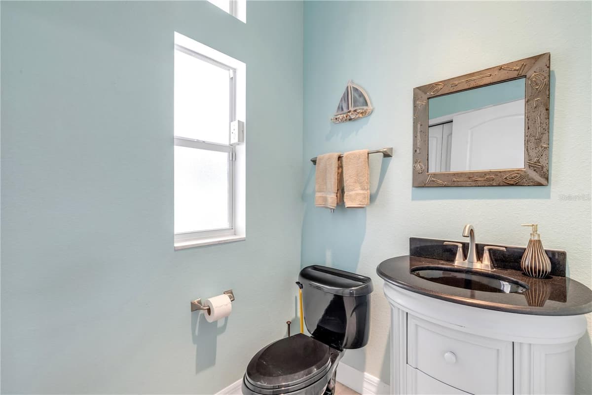 708 OCEAN AVENUE — photo 40 of 100