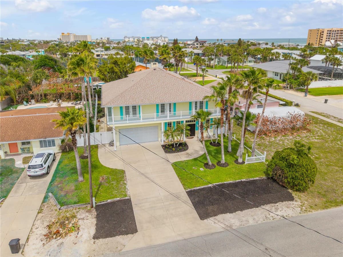 708 OCEAN AVENUE — photo 4 of 100