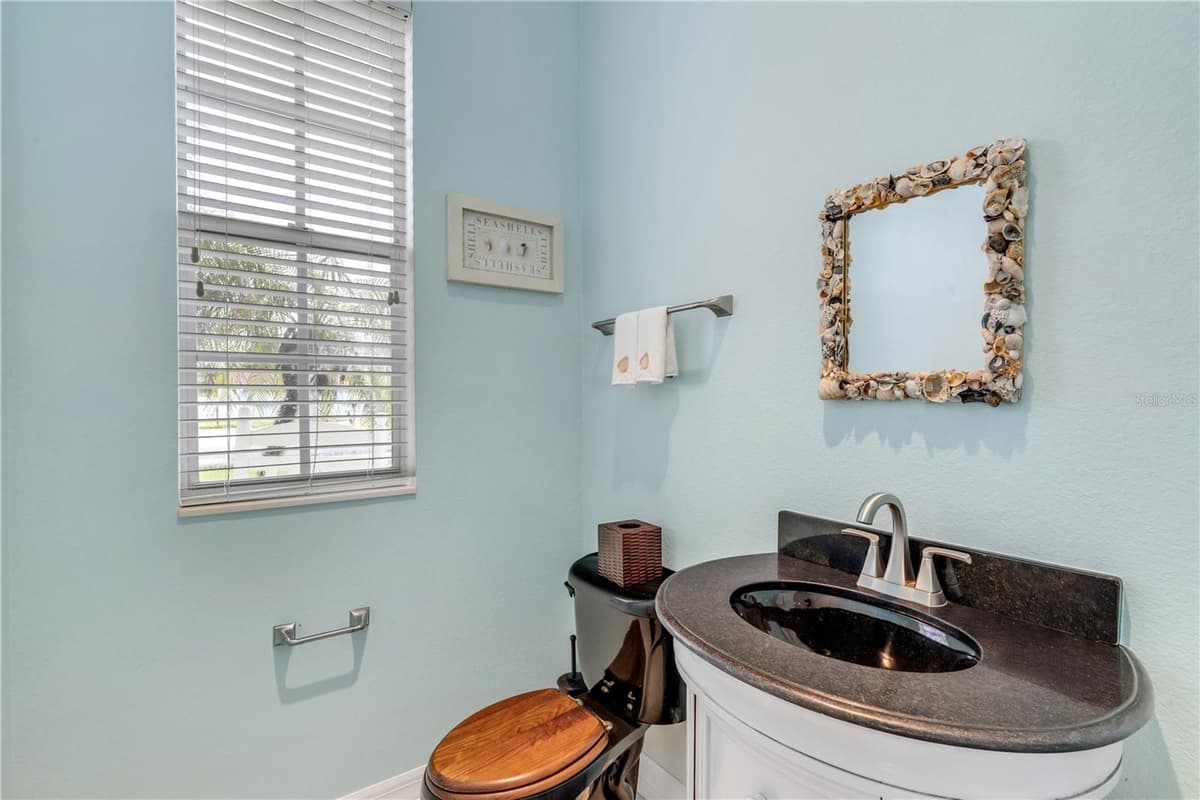 708 OCEAN AVENUE — photo 17 of 100