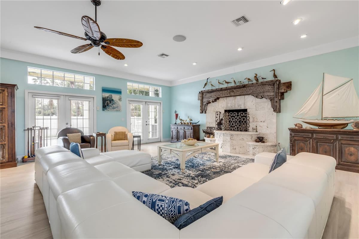 708 OCEAN AVENUE — photo 34 of 100