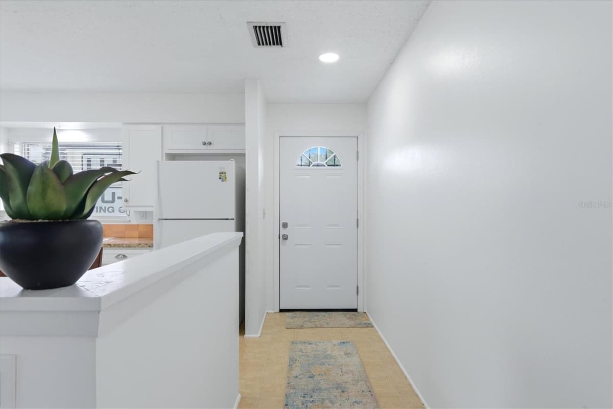 4538 PAWNEE TRAIL — photo 3 of 32