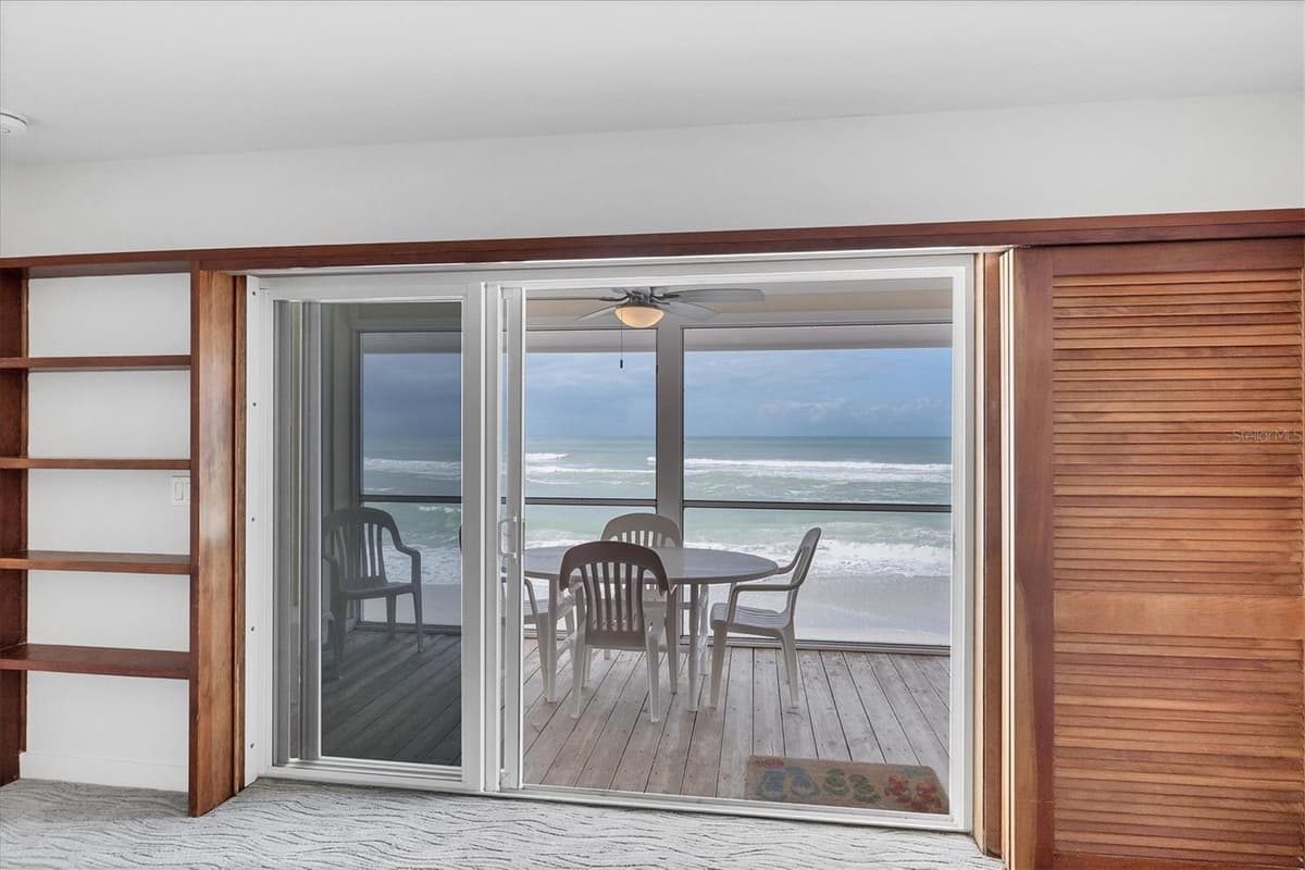 301 GULF BOULEVARD — photo 9 of 34