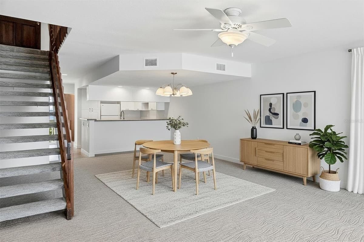 301 GULF BOULEVARD — photo 4 of 34