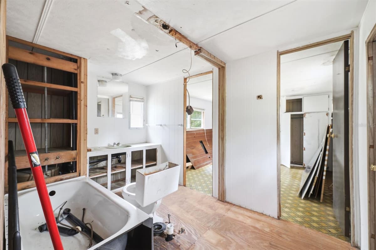 1821 SHIREY POINT — photo 14 of 20