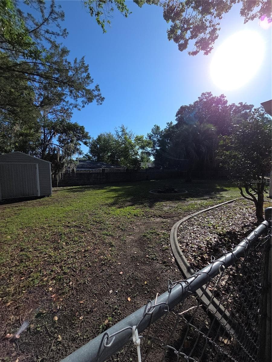 9091 GOLFVIEW DRIVE — photo 5 of 46