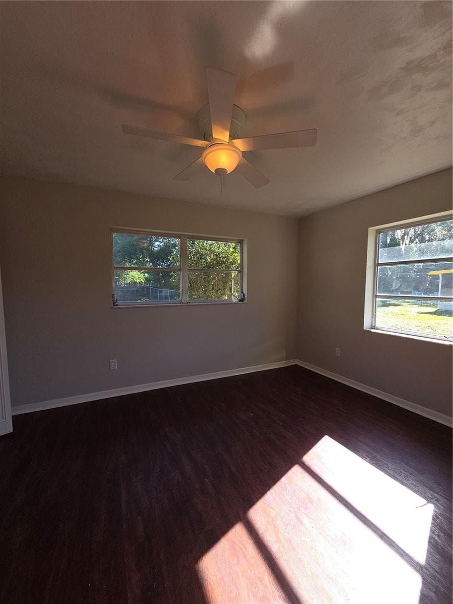 9091 GOLFVIEW DRIVE — photo 21 of 46