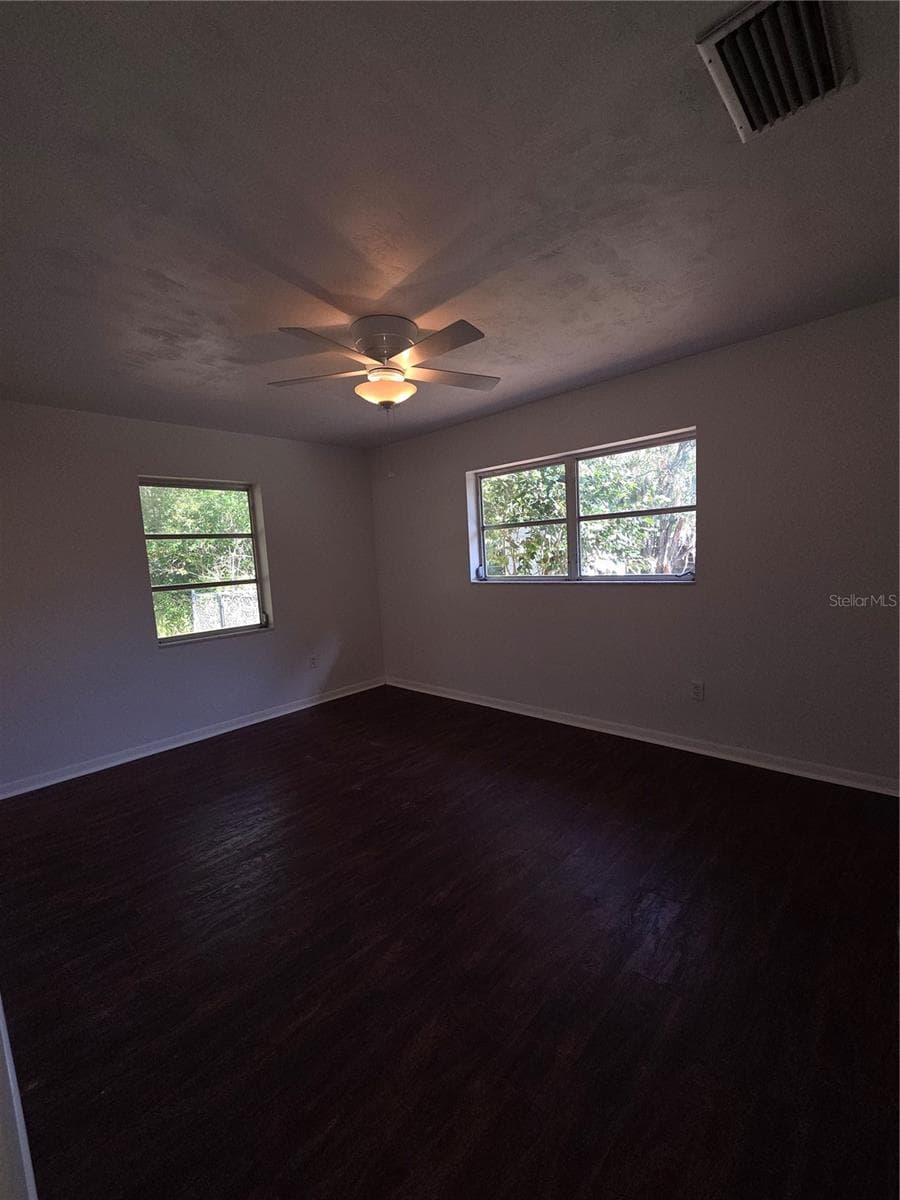 9091 GOLFVIEW DRIVE — photo 32 of 46