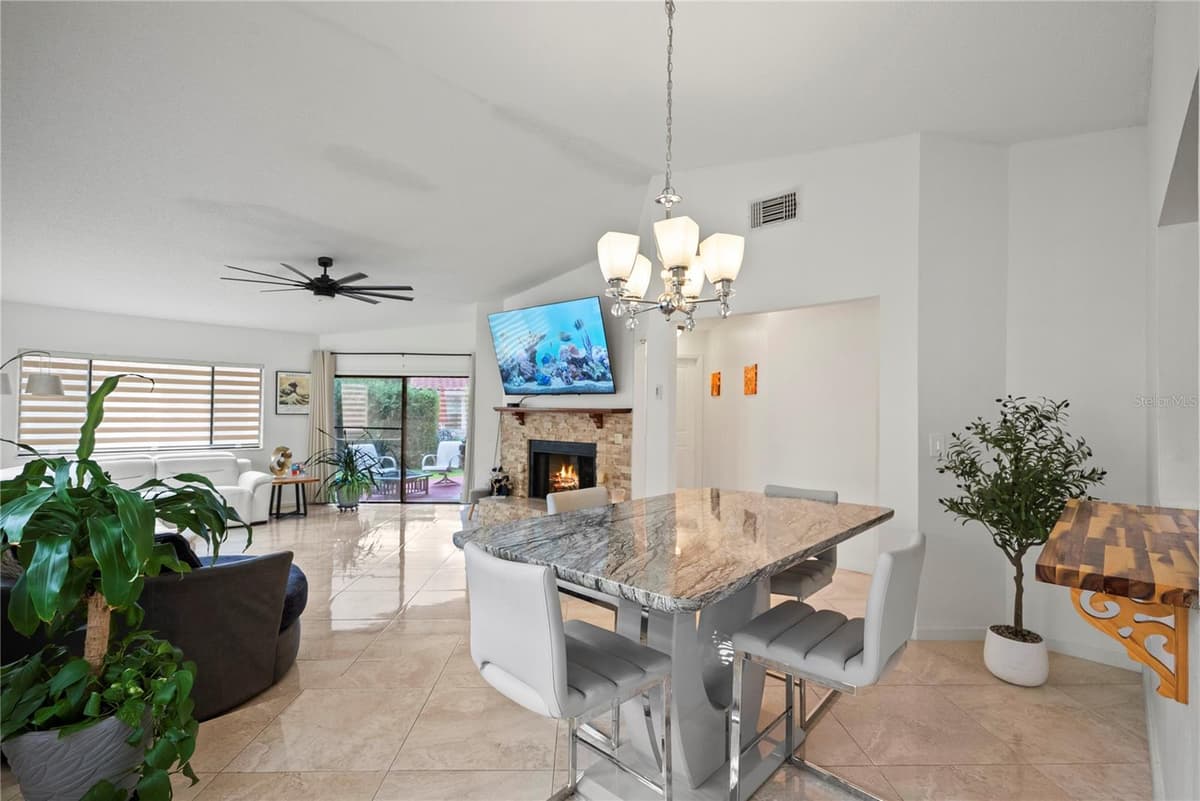 655 NIGHTHAWK CIRCLE — photo 11 of 39