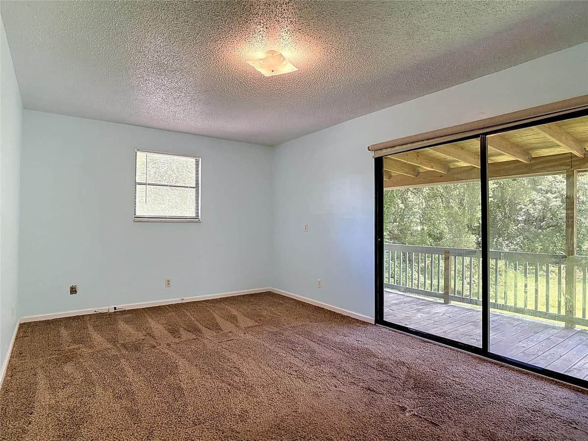 24930 AVENUE C — photo 26 of 68