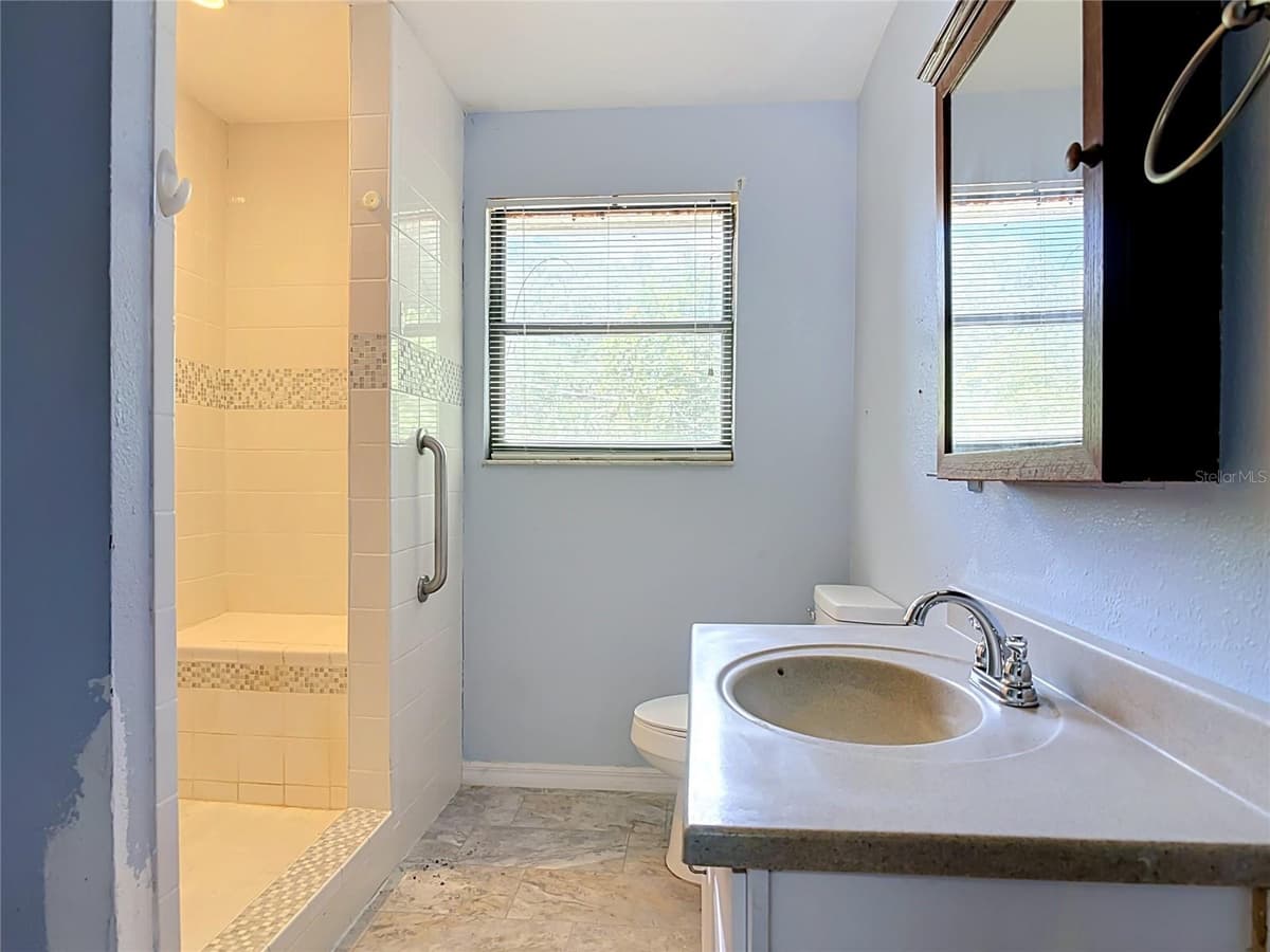24930 AVENUE C — photo 25 of 68