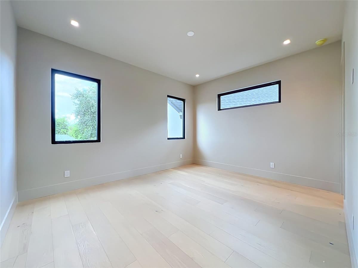 2905 PARKLAND DRIVE — photo 69 of 98