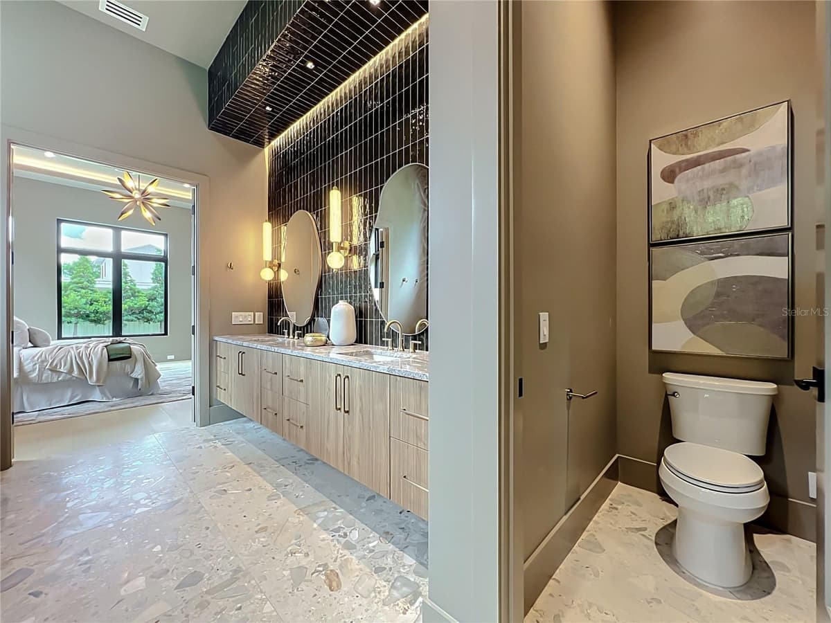 2905 PARKLAND DRIVE — photo 56 of 98