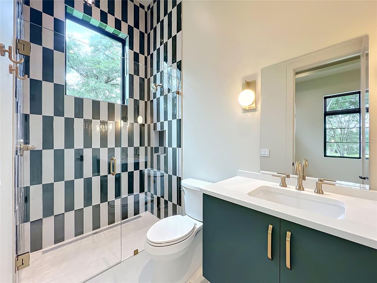 2905 PARKLAND DRIVE — photo 68 of 98