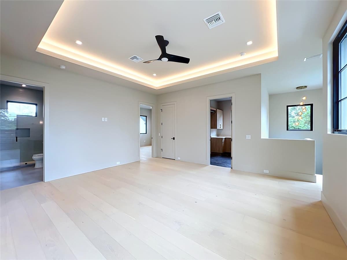 2905 PARKLAND DRIVE — photo 63 of 98
