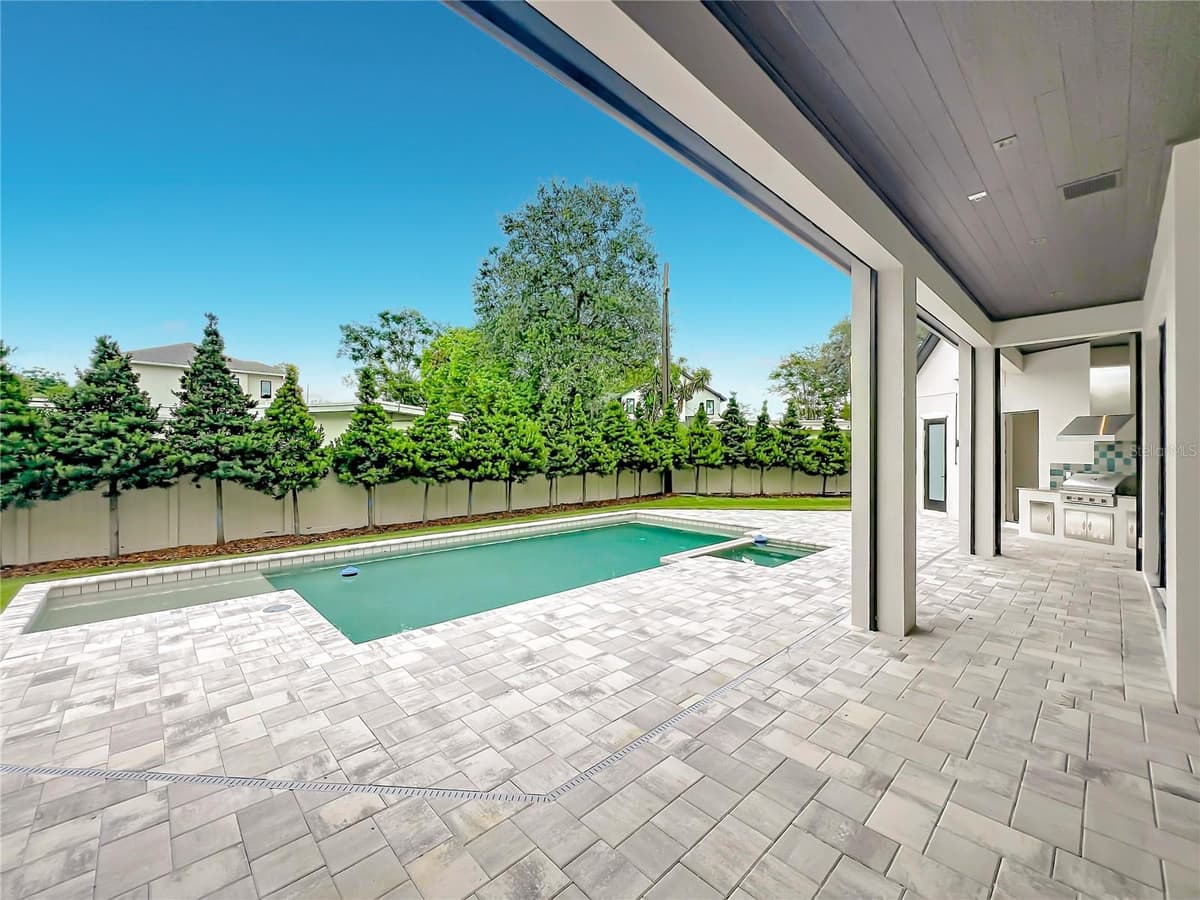 2905 PARKLAND DRIVE — photo 92 of 98