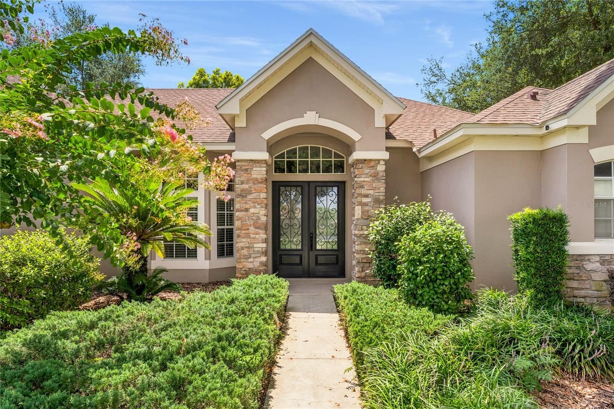 12426 LAKE VIEW LANE — photo 4 of 48