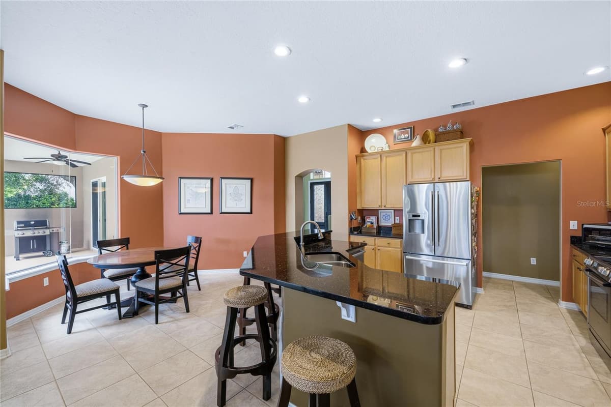 12426 LAKE VIEW LANE — photo 10 of 48