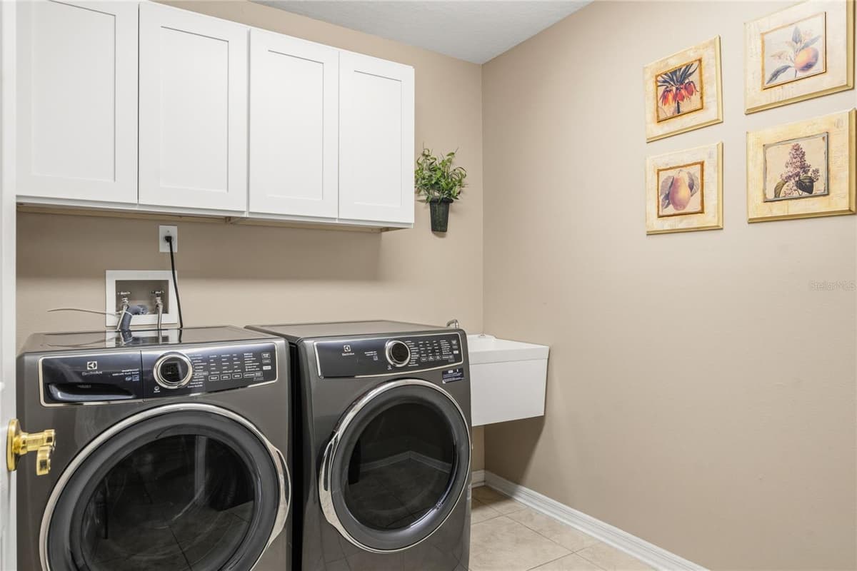 12426 LAKE VIEW LANE — photo 39 of 48