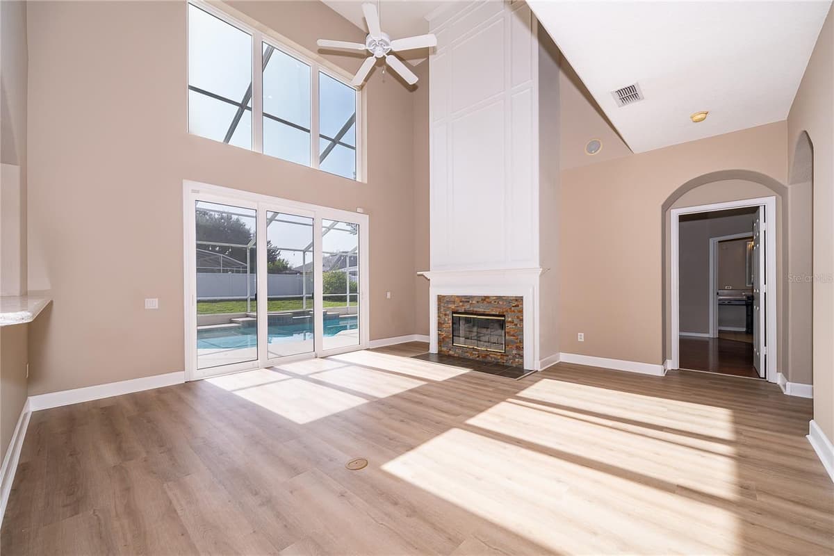 817 HUNTSVILLE ROAD — photo 7 of 31