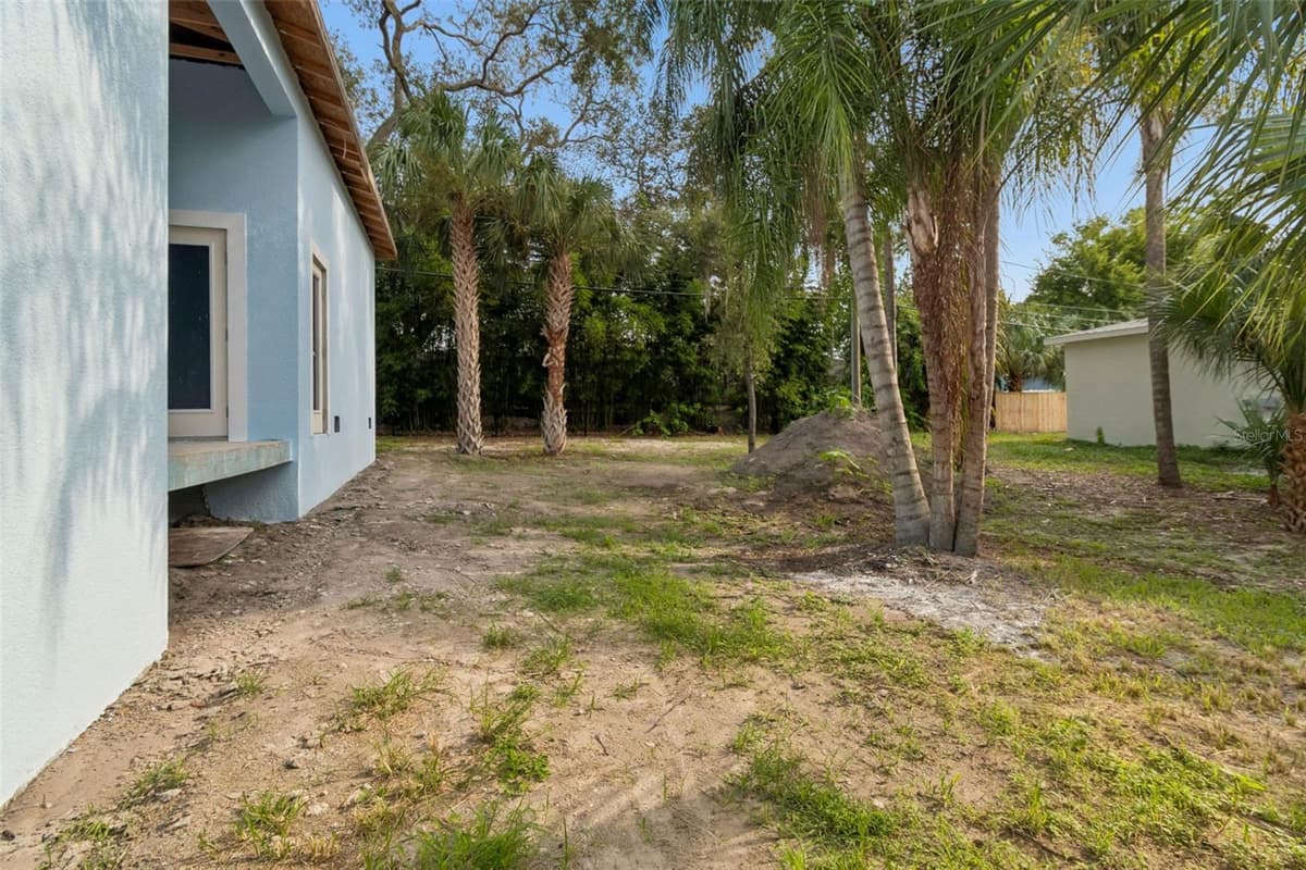 383 GEORGIA AVENUE — photo 13 of 63