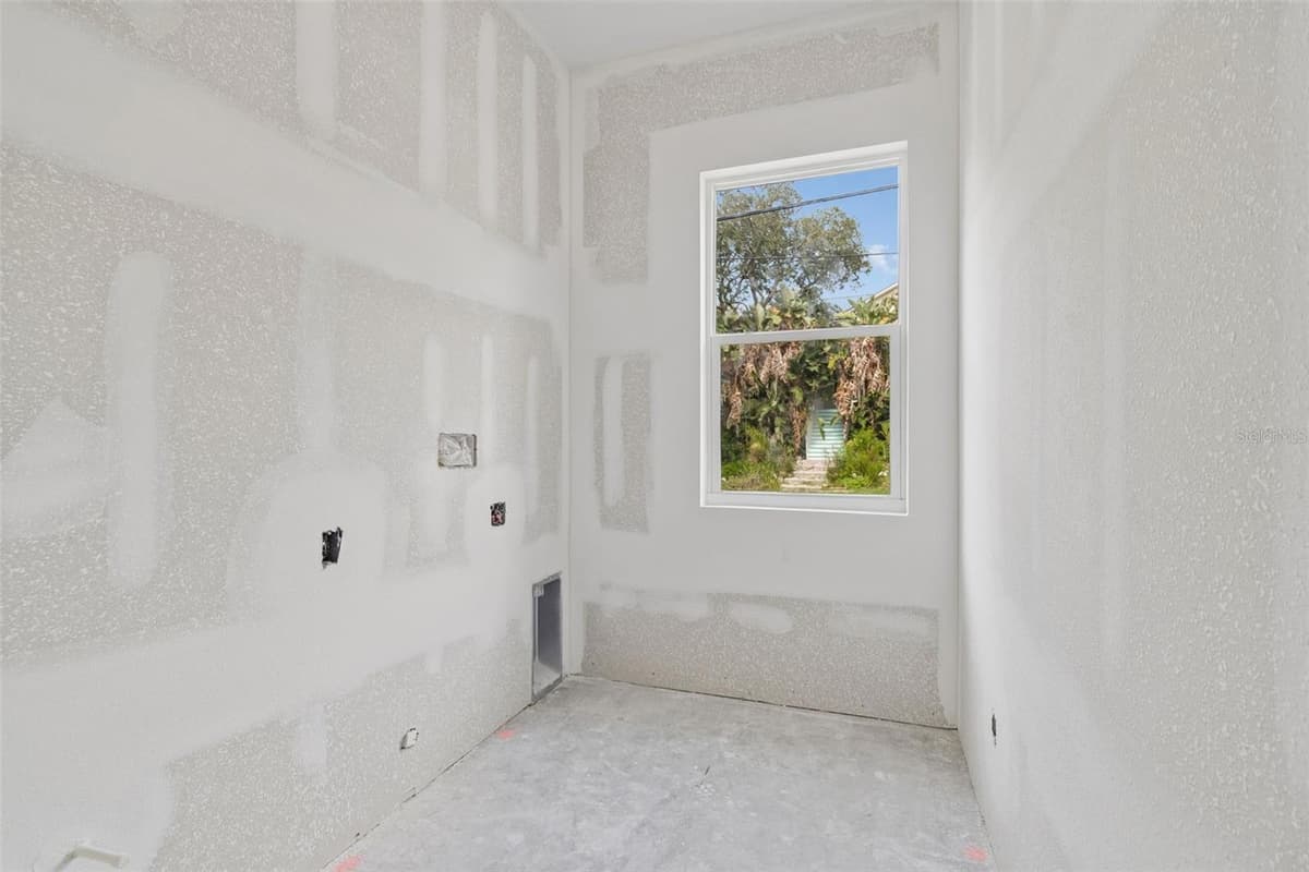 383 GEORGIA AVENUE — photo 31 of 63