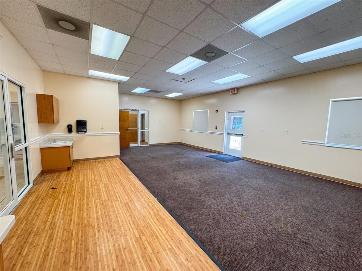 690 LAKE FOREST BOULEVARD — photo 17 of 17