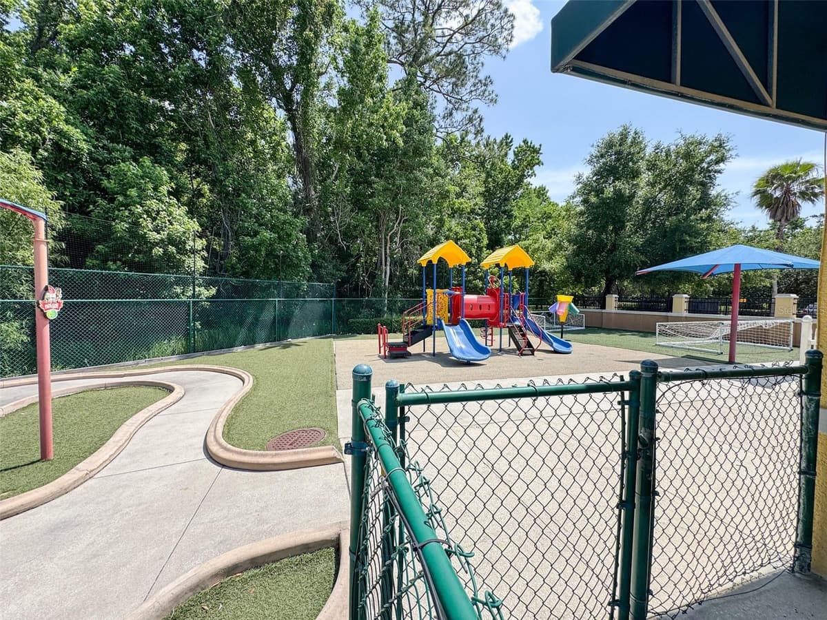 690 LAKE FOREST BOULEVARD — photo 15 of 17