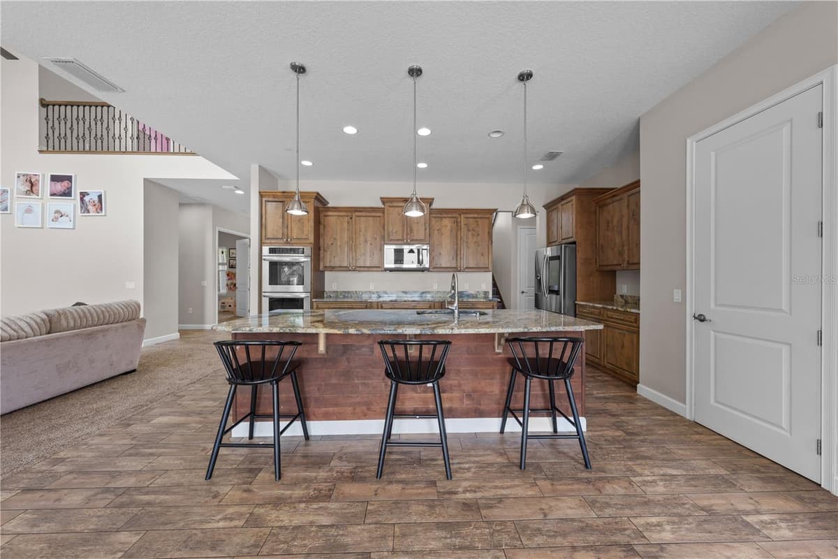 4664 HICKORY TREE LN — photo 29 of 91