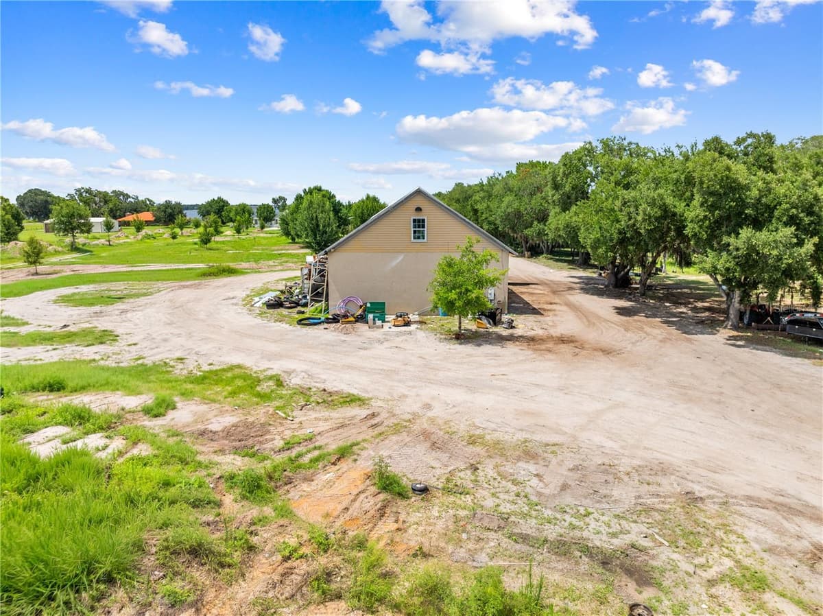 4664 HICKORY TREE LN — photo 90 of 91