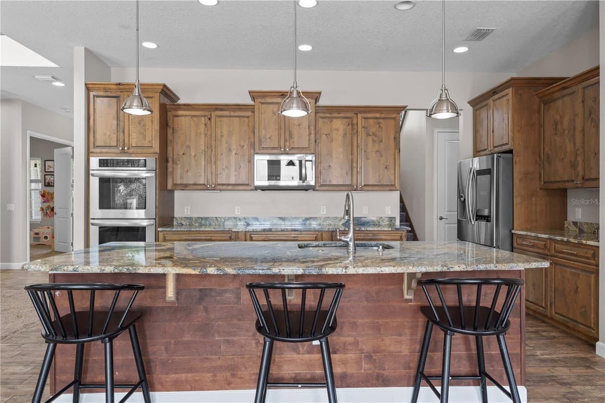4664 HICKORY TREE LN — photo 30 of 91