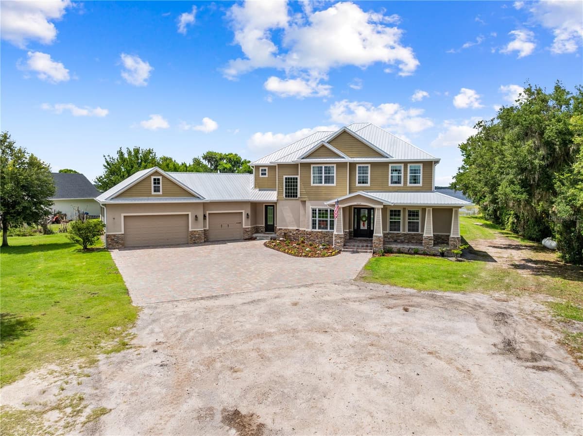 4664 HICKORY TREE LN — photo 4 of 91