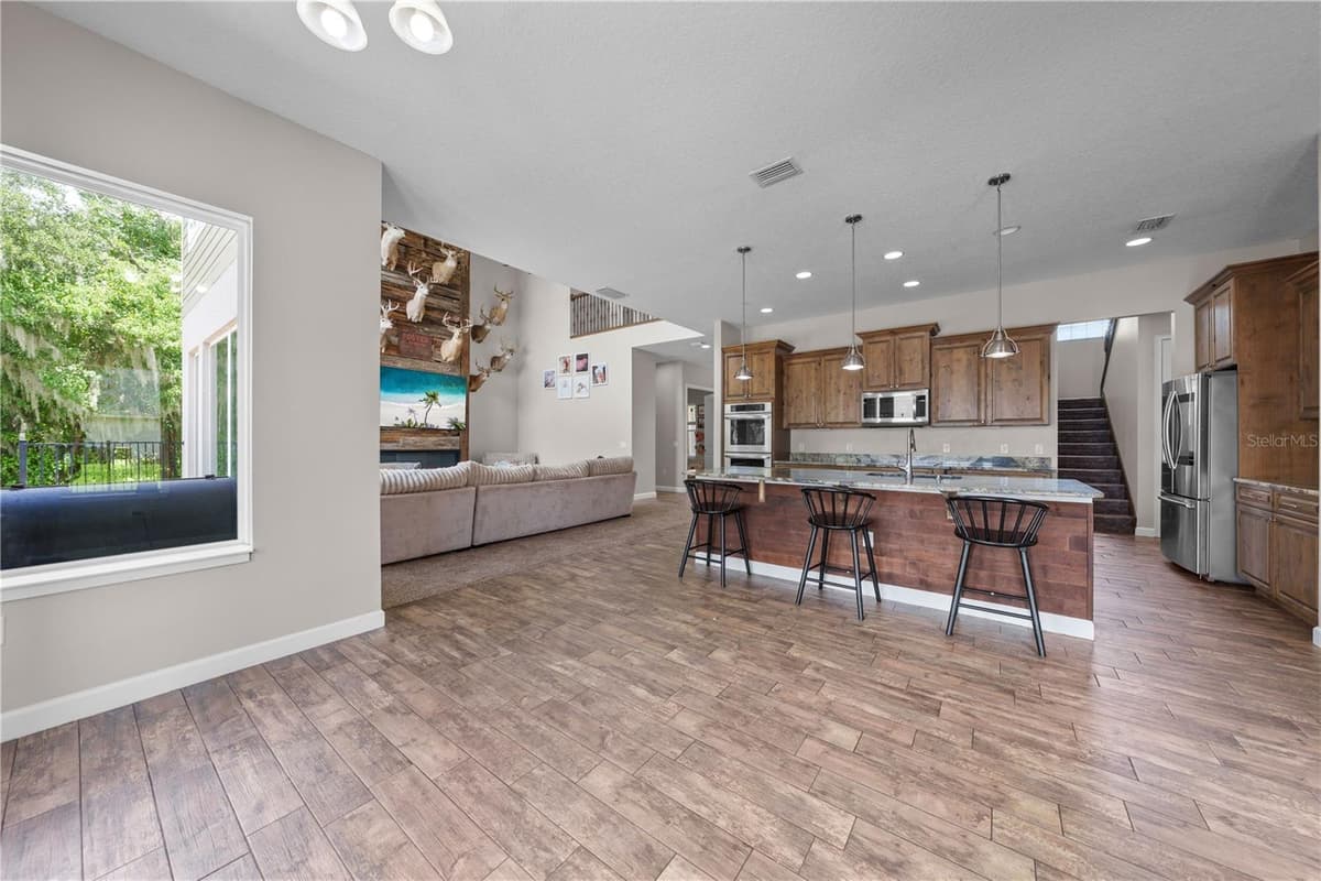 4664 HICKORY TREE LN — photo 33 of 91