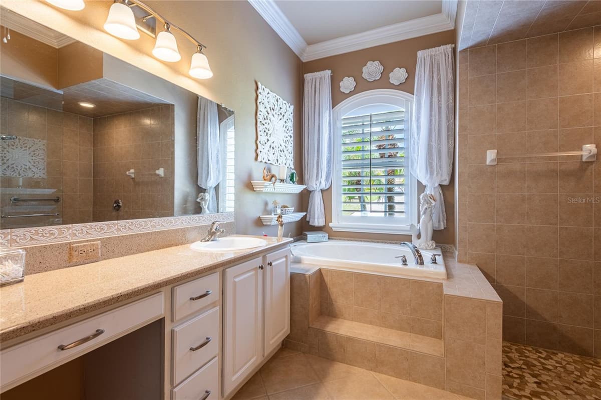 13152 TRADITION DRIVE — photo 38 of 84