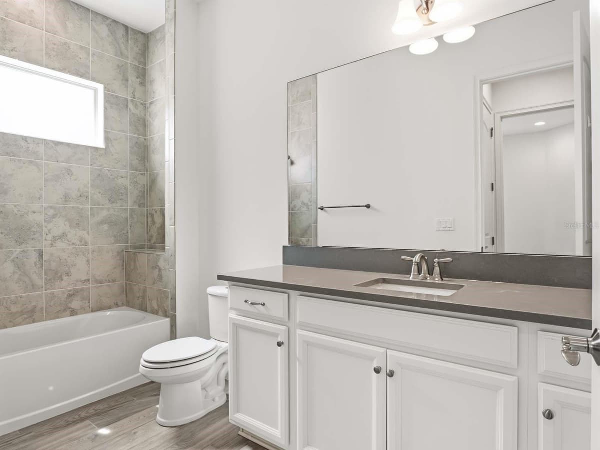 13355 BROMBOROUGH DRIVE — photo 15 of 23