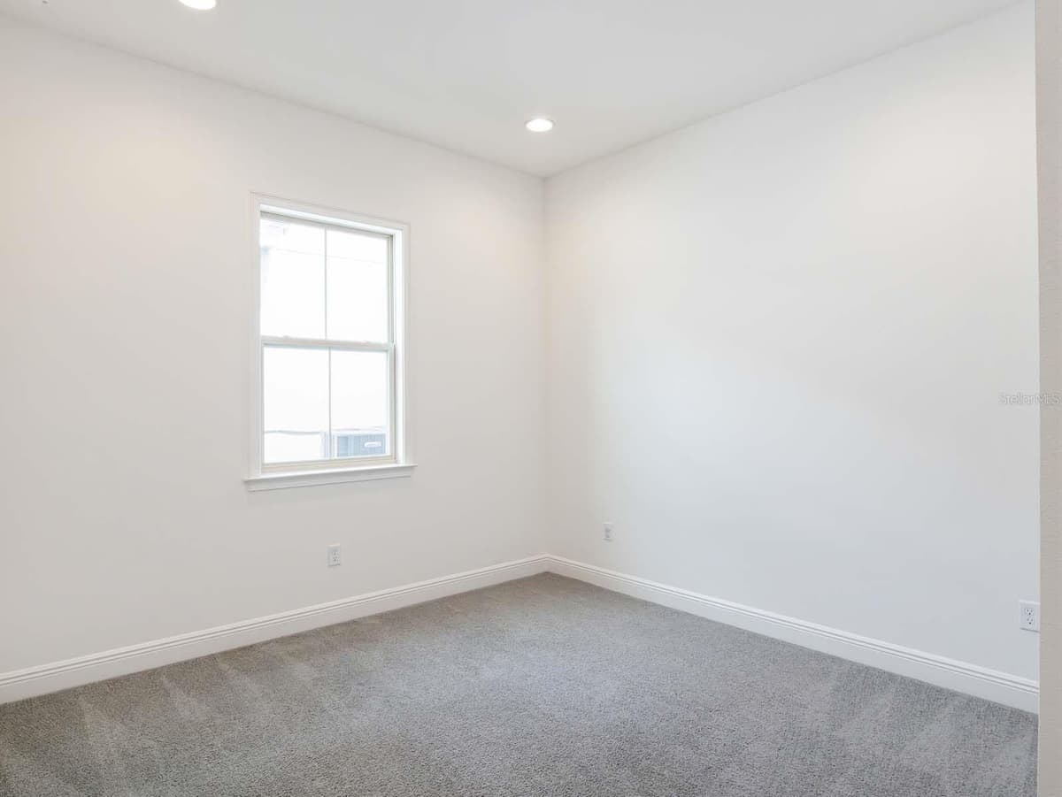 13355 BROMBOROUGH DRIVE — photo 16 of 23