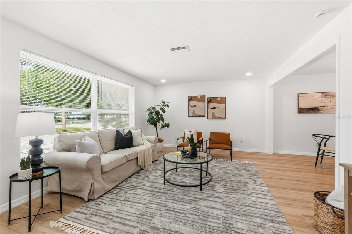 13341 86TH AVENUE — photo 7 of 52