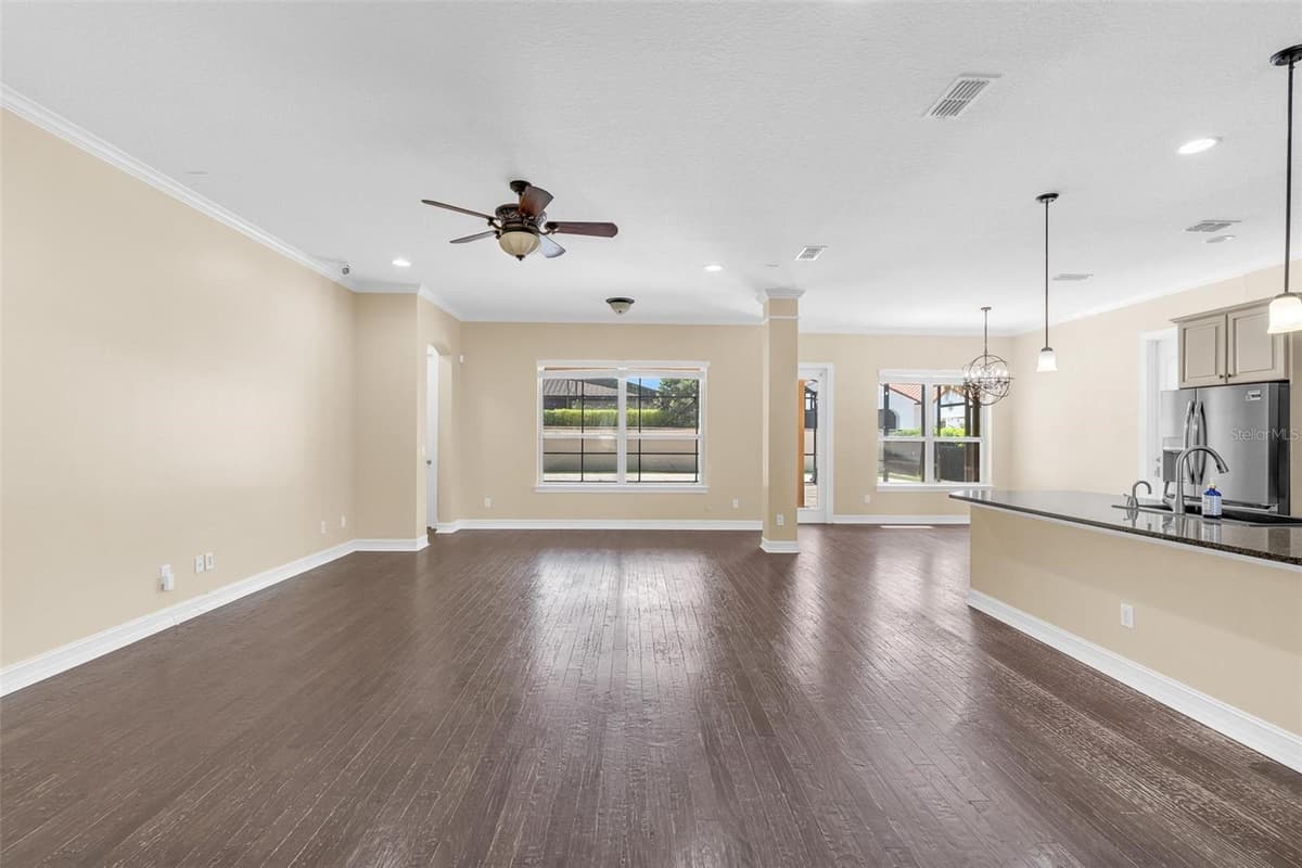 7231 SANGALLA DRIVE — photo 11 of 58