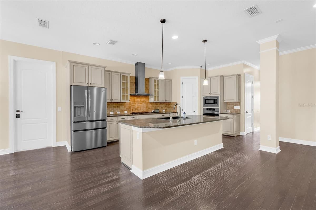 7231 SANGALLA DRIVE — photo 2 of 58