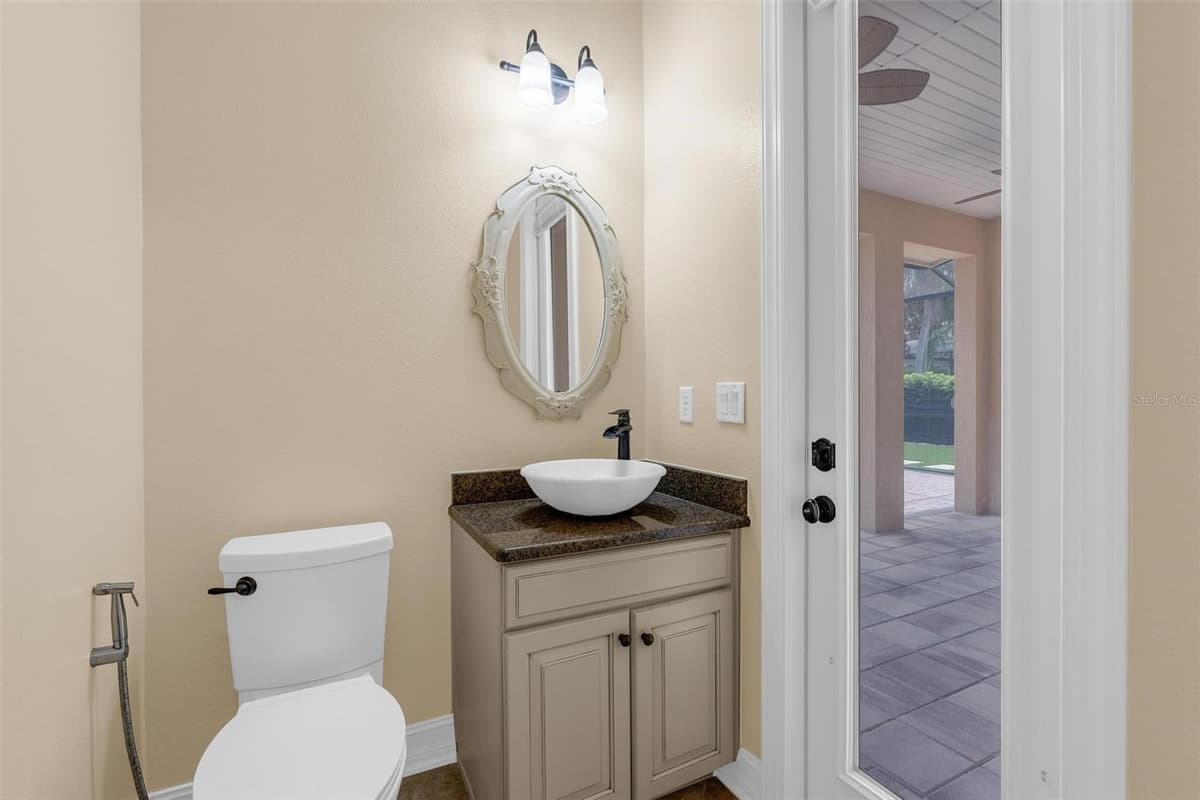 7231 SANGALLA DRIVE — photo 16 of 58