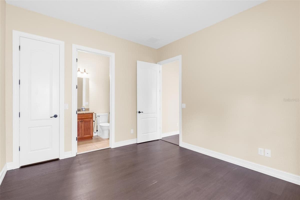 7231 SANGALLA DRIVE — photo 25 of 58